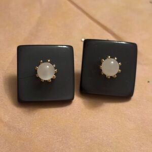 Beautiful Vintage 60's Grey Moonglow Art Deco Square Clip On Earrings